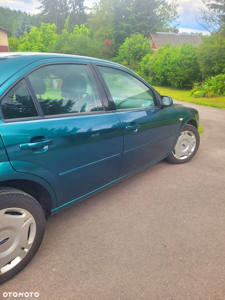 Ford Mondeo 2.0 TDCi Trend - 4