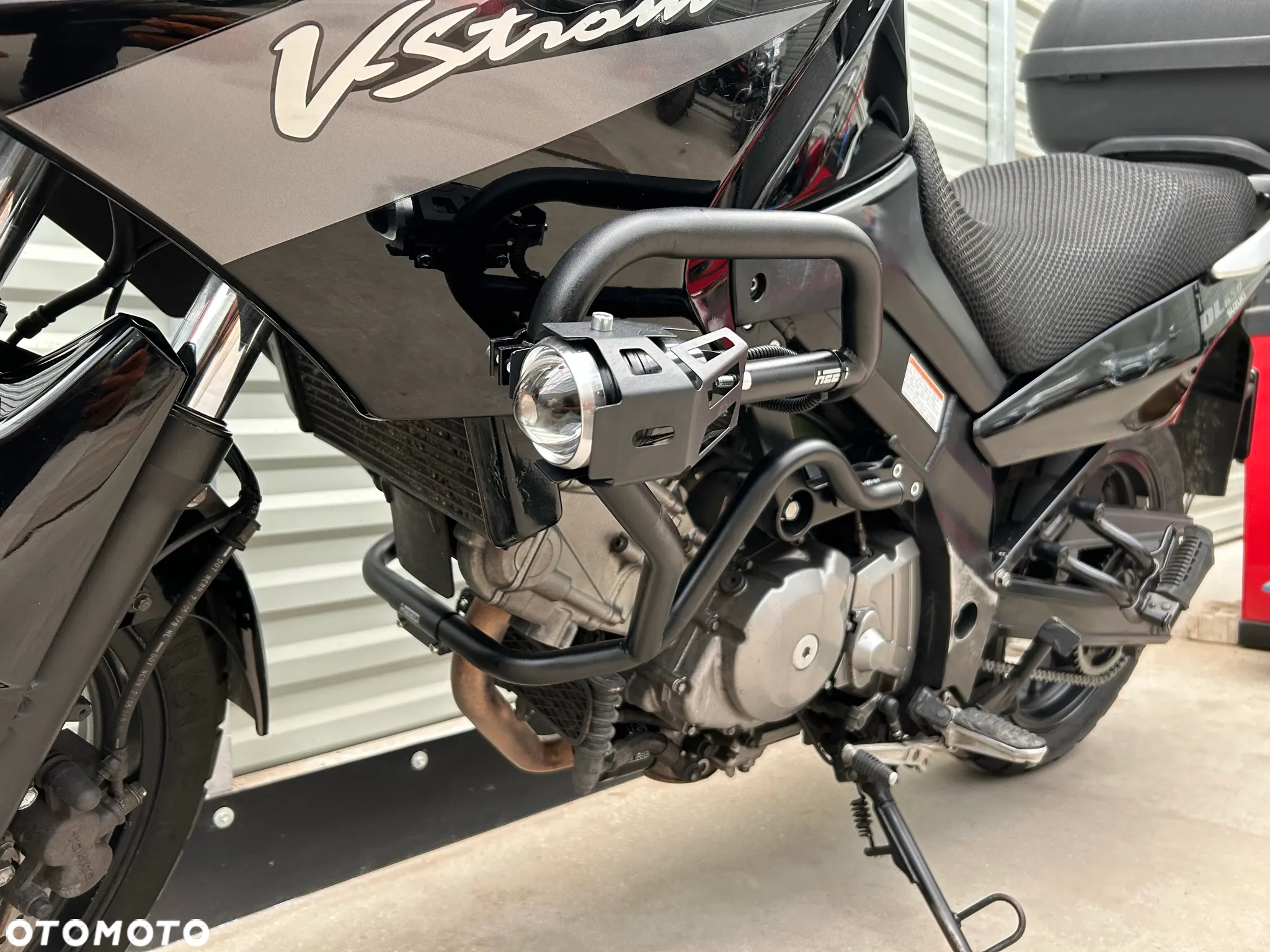 Suzuki DL - 7