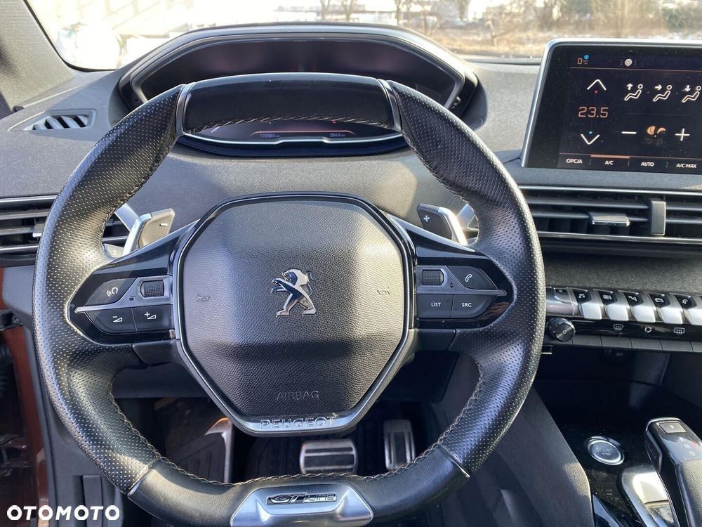 Peugeot 3008 1.6 BlueHDi Allure S&S EAT6 - 19