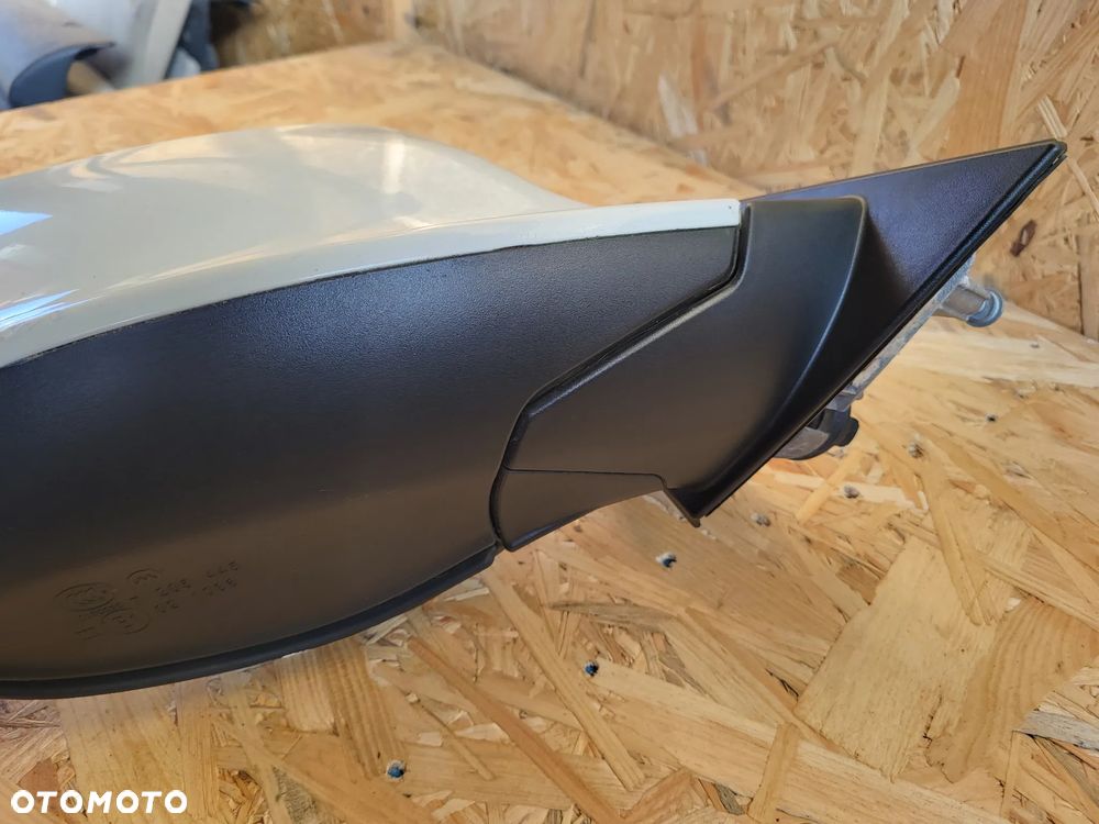 Bmw X3 F25 przedlift lusterko prawe  3pin EU 300/0 - 7