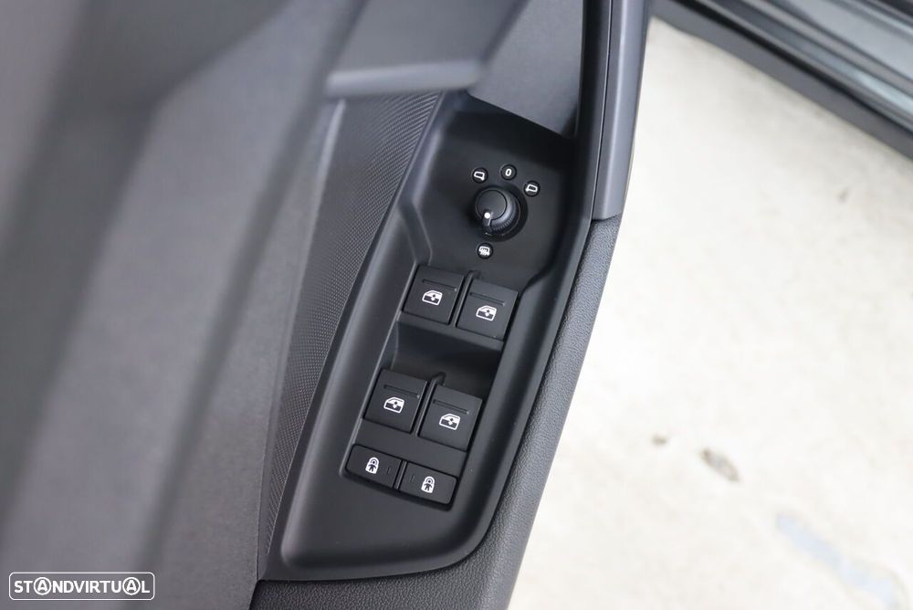 Audi A3 Limousine 30 TFSI S line S tronic - 19