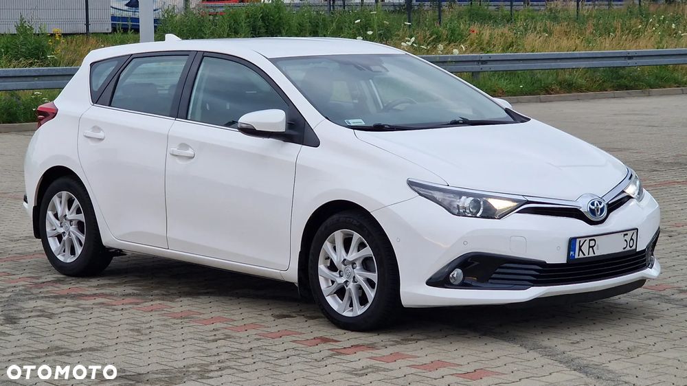 Toyota Auris Hybrid 135 Premium - 1