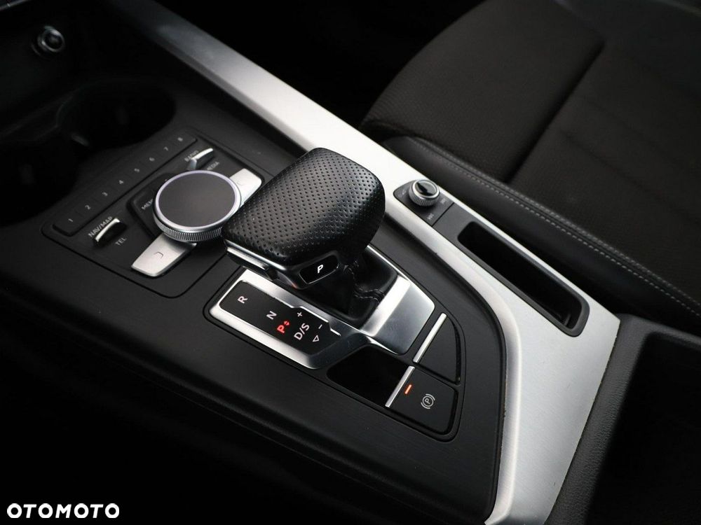Audi A5 Sportback 35 TFSI S tronic S line - 29