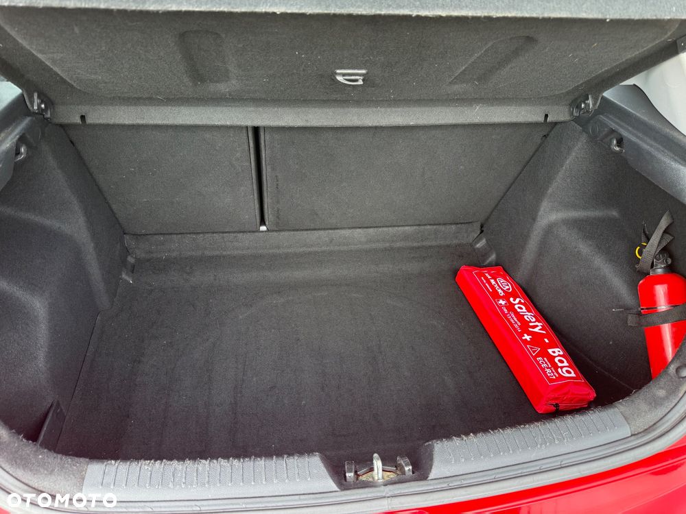 Kia Ceed - 17