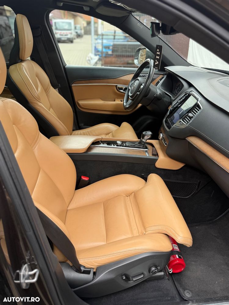 Volvo XC 90 T5 AWD Geartronic Inscription - 23