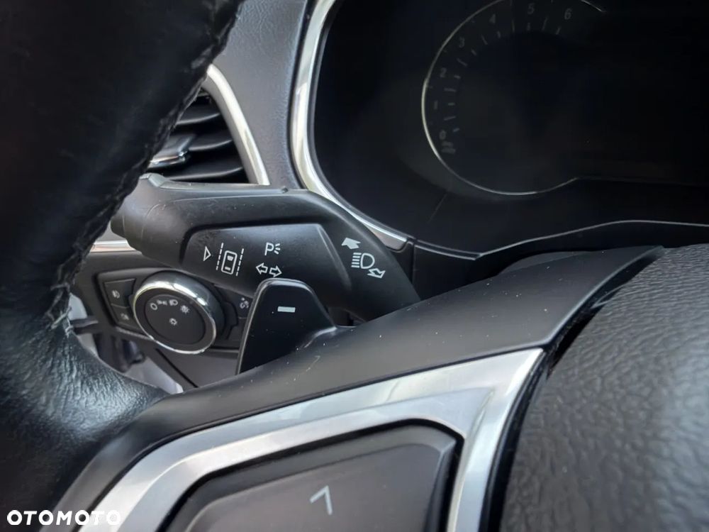 Ford S-Max 2.0 EcoBlue Titanium - 15