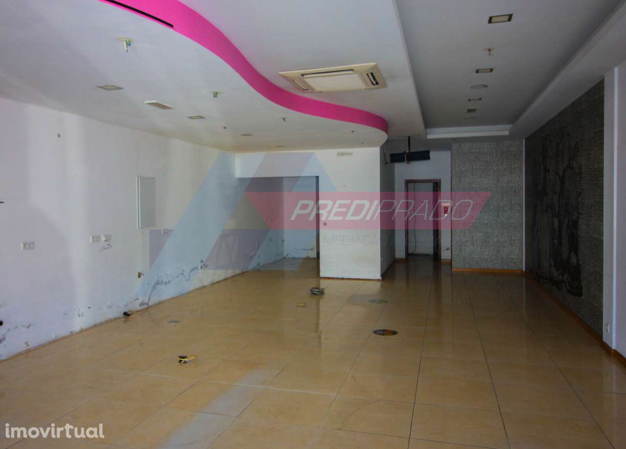 Loja para arrendar em Cervães, Vila Verde! - Grande imagem: 3/7