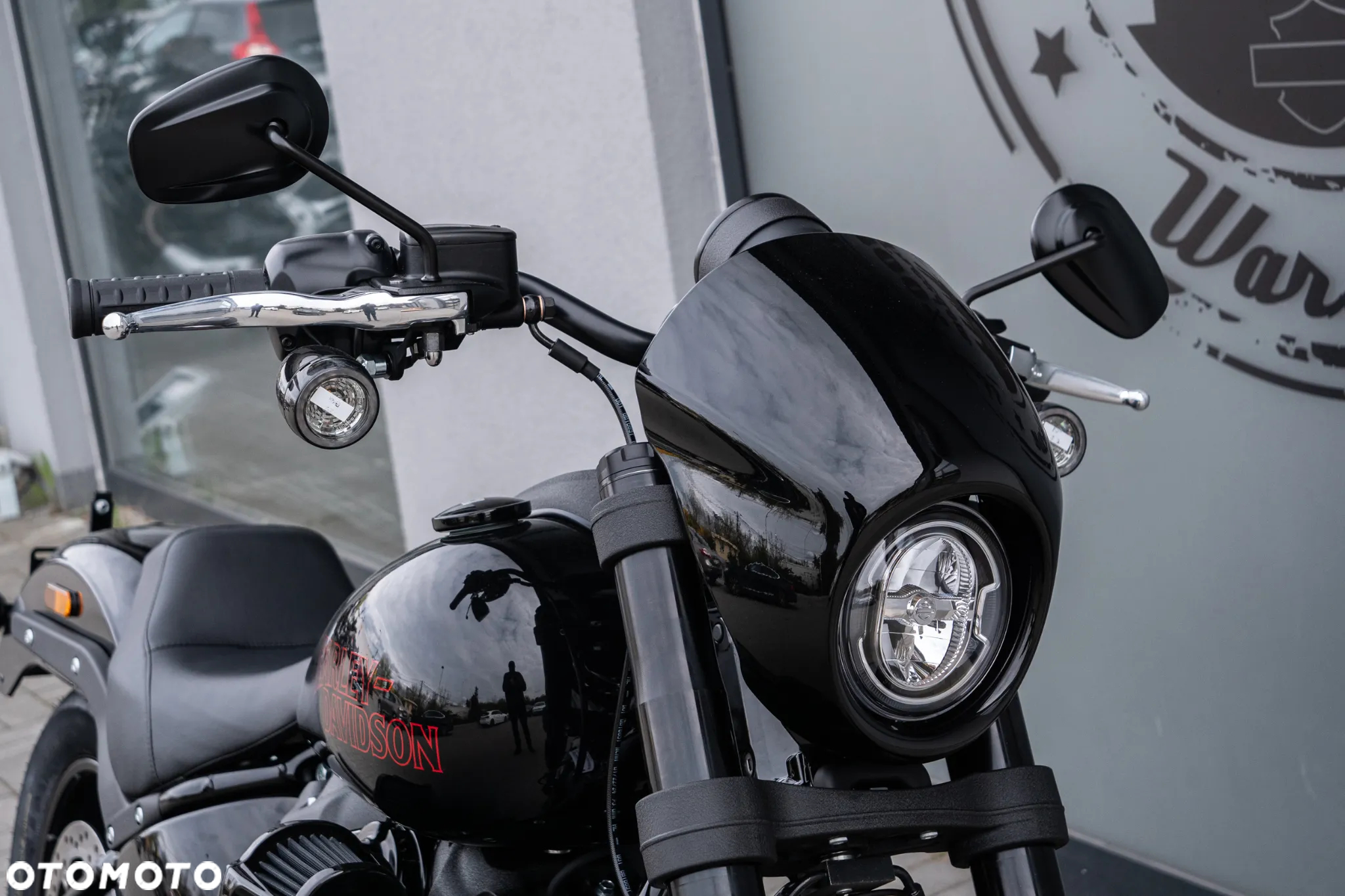 Harley-Davidson Softail Low Rider - 18