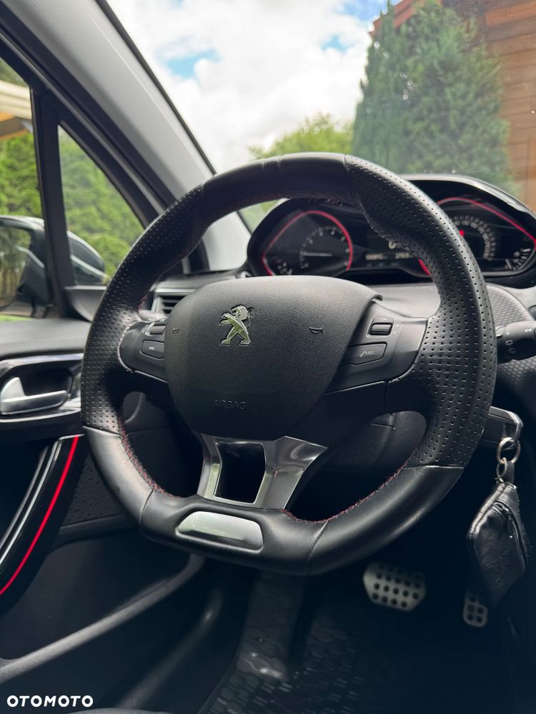 Peugeot 2008 PureTech 110 Stop&Start EAT6 GT-Line Edition - 19