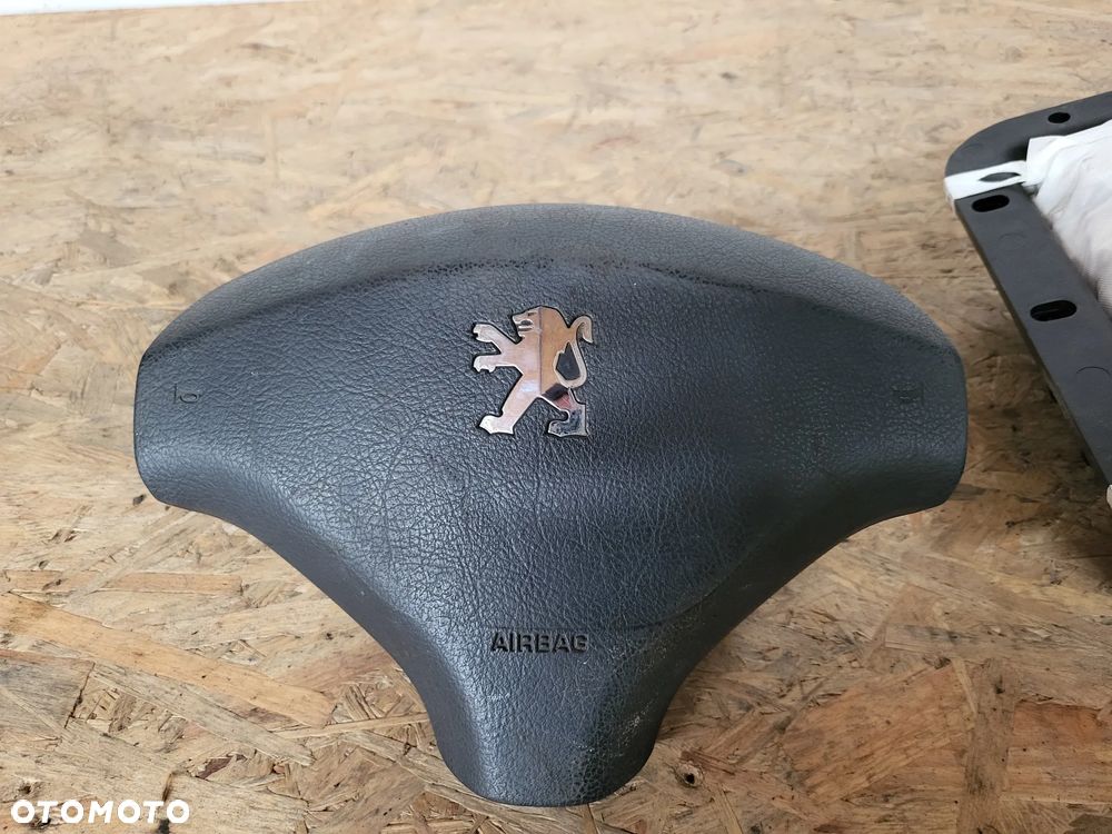 Poduszki powietrzne Peugeot 3008 I - 2