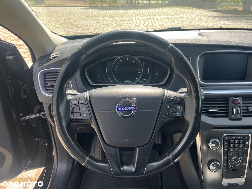 Volvo V40 T2 Kinetic - 14