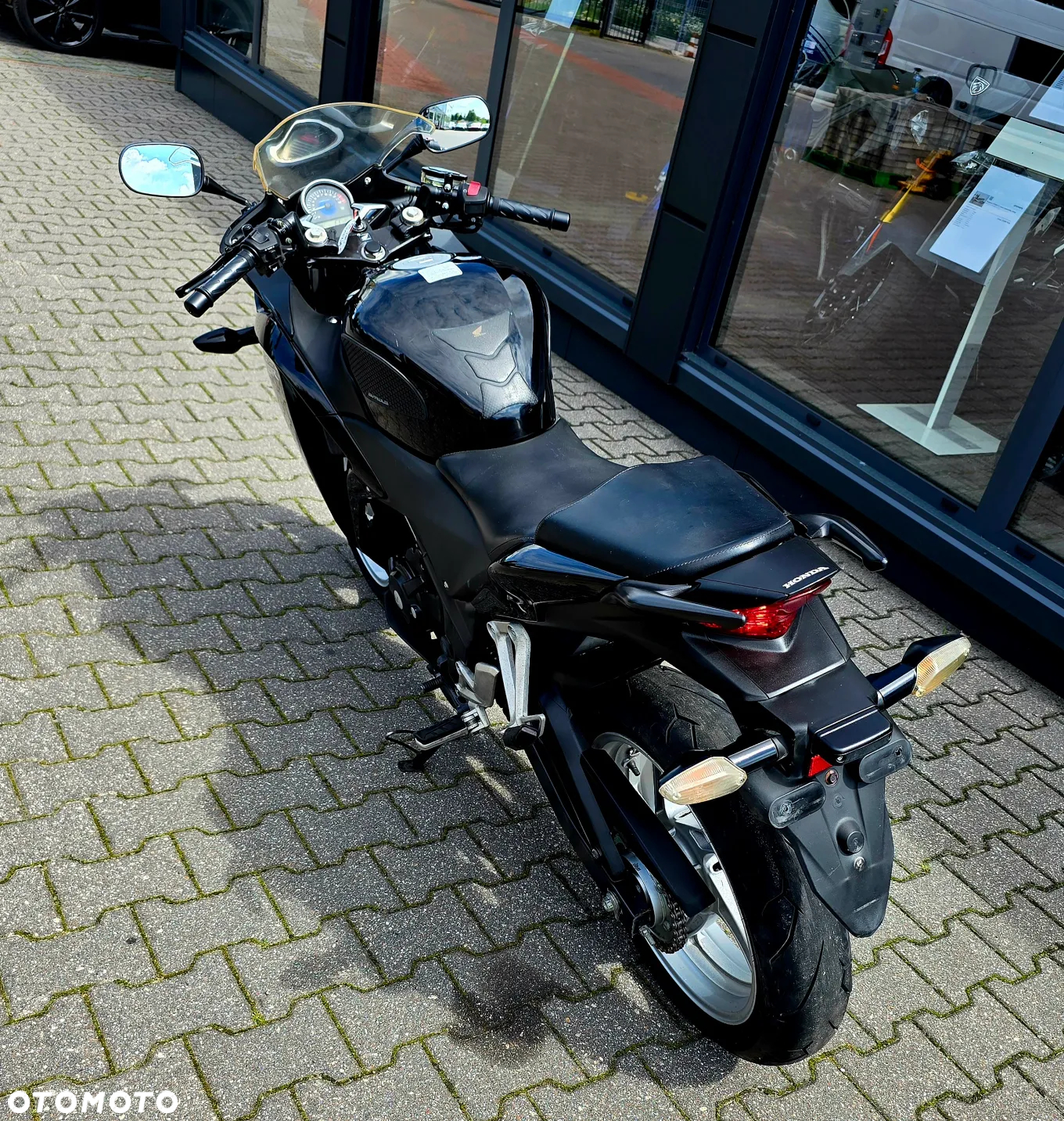 Honda CBR - 11