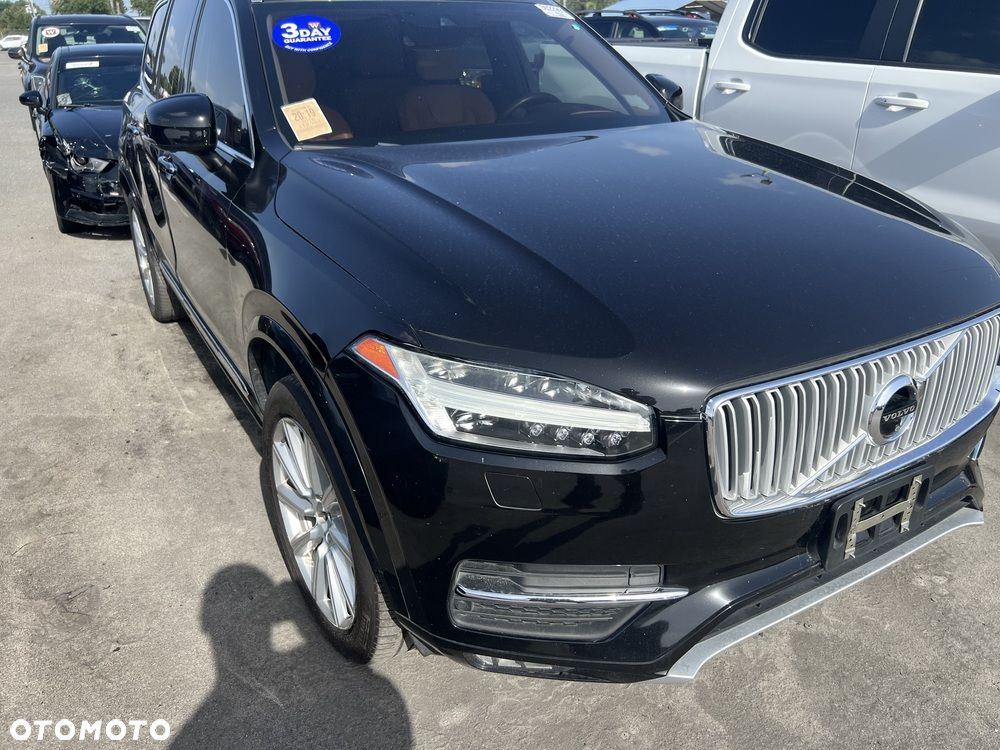 Volvo XC 90 - 2