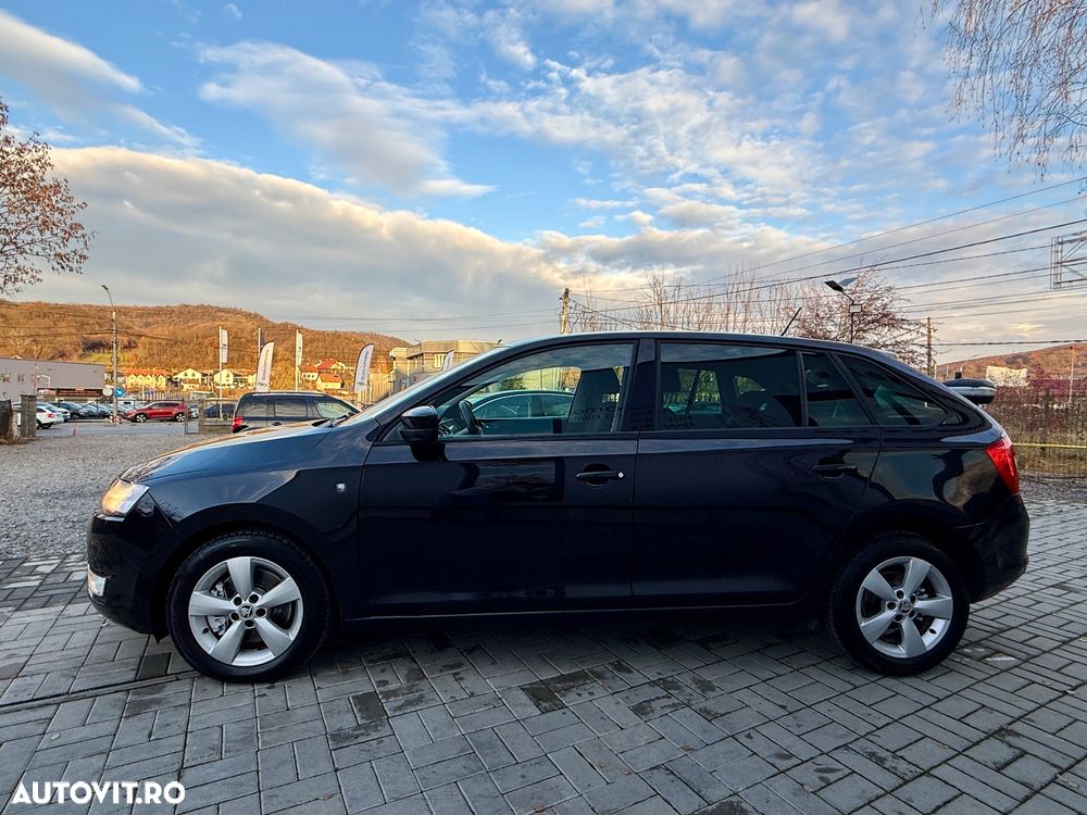 Skoda RAPID Spaceback 1.4 TSI DSG Style+ - 11