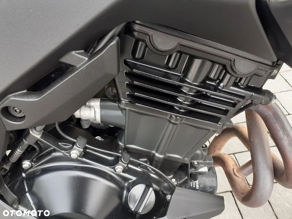 Kawasaki Versys-X 300 - 15