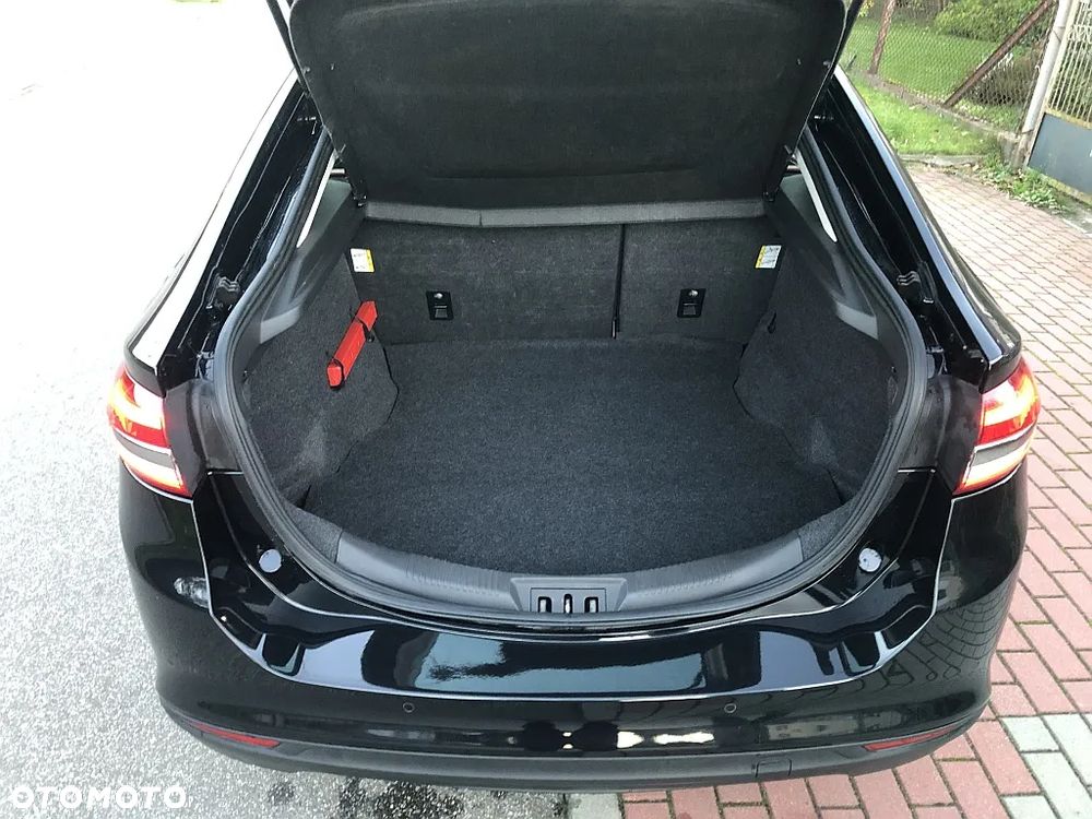 Ford Mondeo 2.0 EcoBlue Titanium - 29