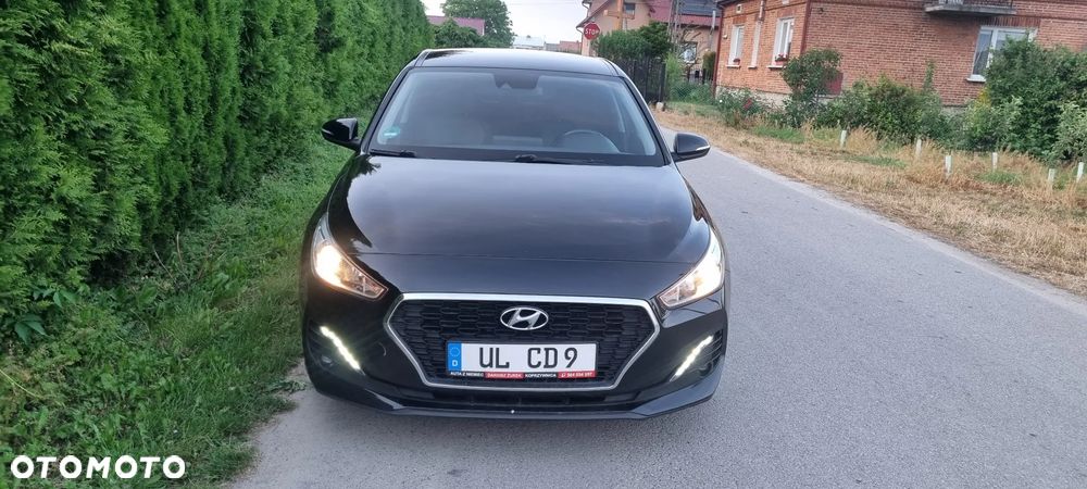 Hyundai i30 1.4 Comfort - 18