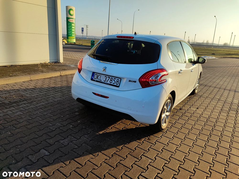 Peugeot 208 1.2 PureTech Active - 3