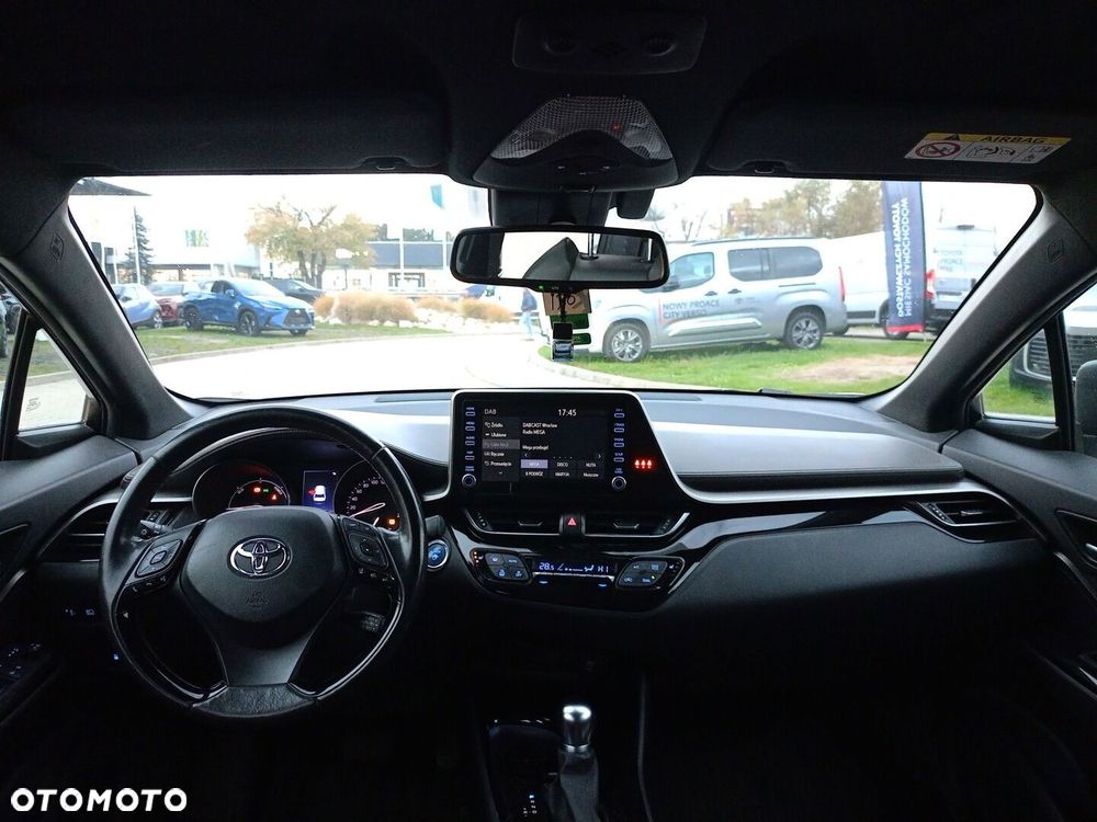 Toyota C-HR 2.0 Hybrid Executive - 9