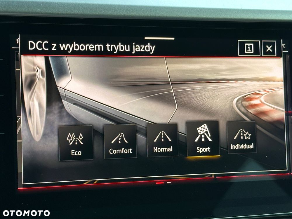 Volkswagen Arteon 2.0 TDI SCR 4Motion DSG R-Line - 24