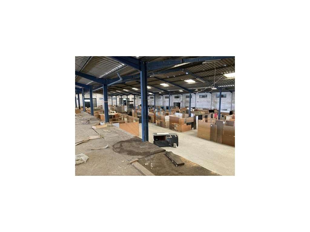 Armazém em Meleças-Belas, Sintra - Grande imagem: 4/15