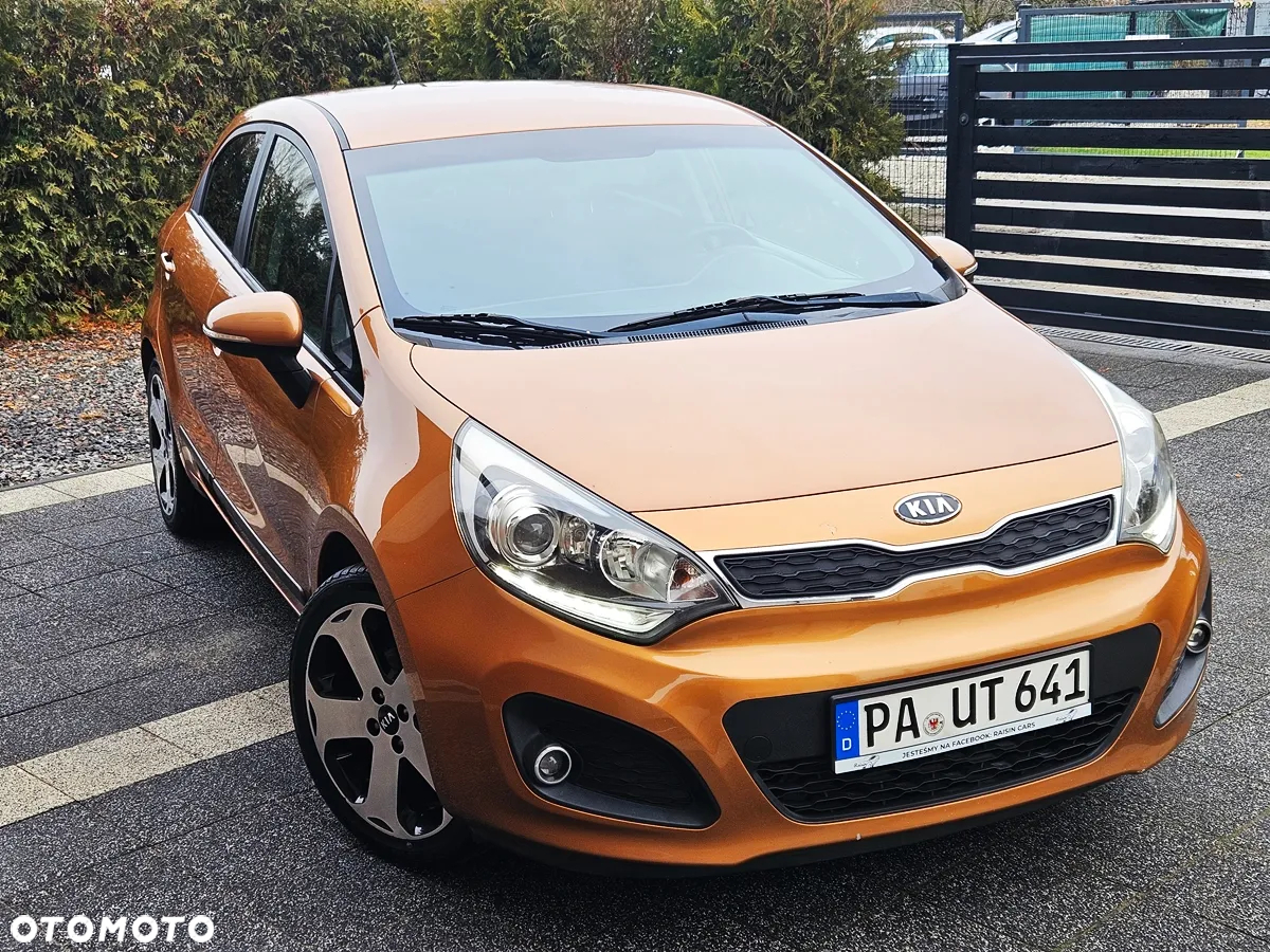 Kia Rio - 18