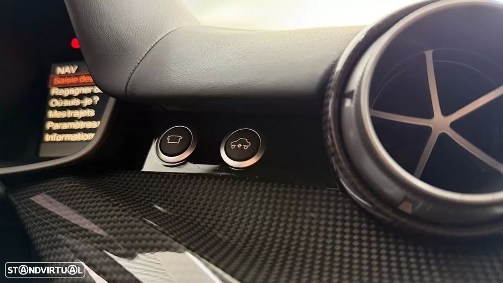 Ferrari F12 Berlinetta 6.3 V12 - 22