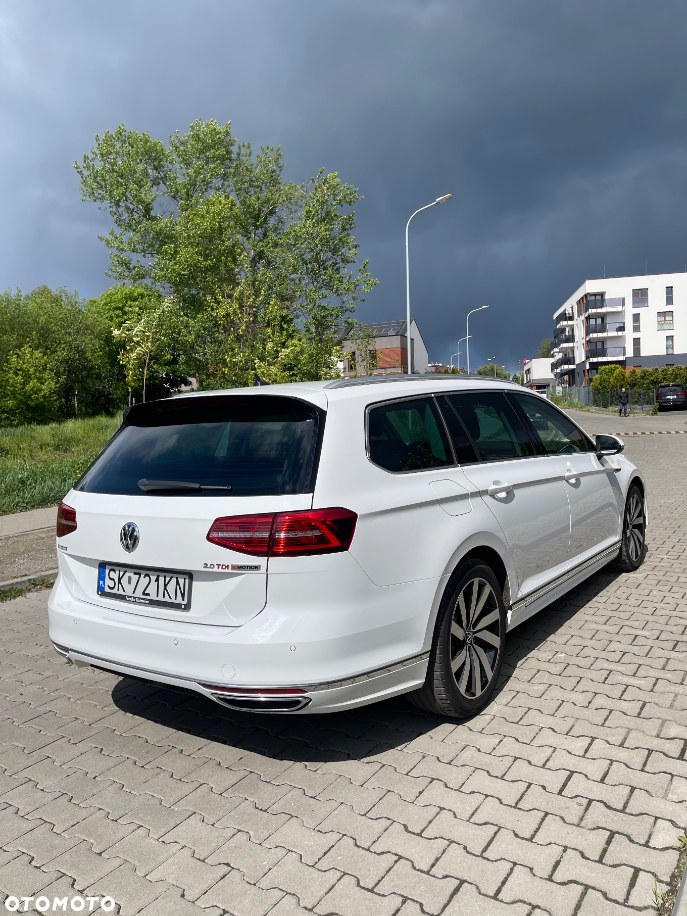 Volkswagen Passat 2.0 TDI Bi-Turbo BMT 4Mot Highline DSG - 5