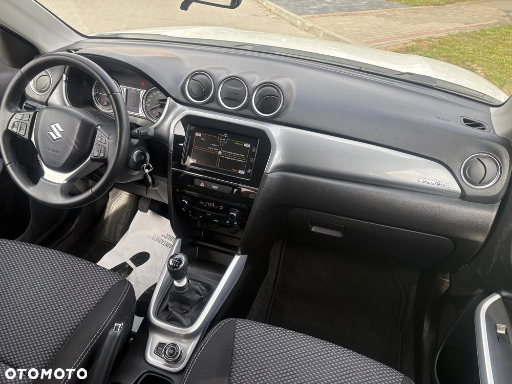 Suzuki Vitara 1.6 DDiS (4x4) Allgrip Comfort - 27