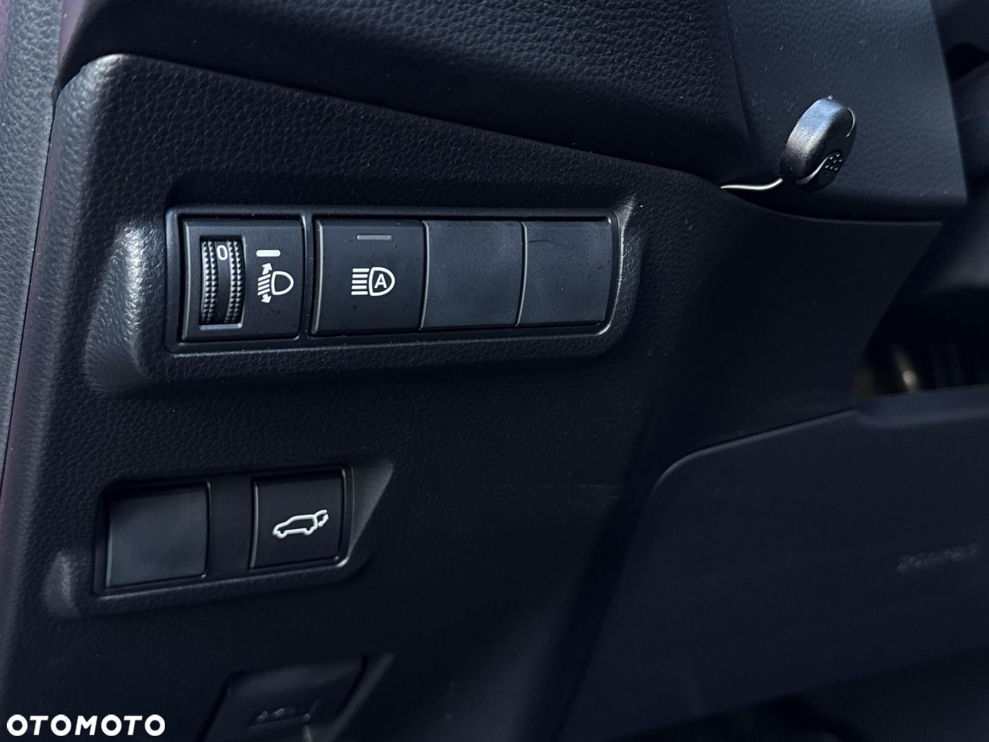 Toyota Corolla Cross 2.0 Hybrid Style - 28