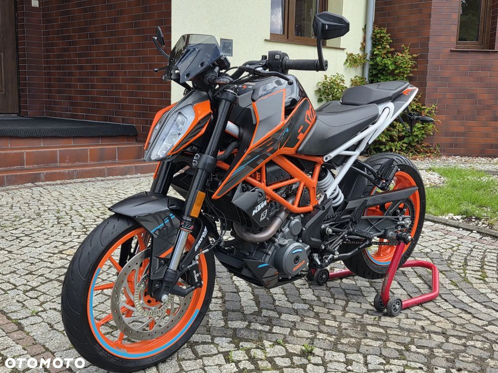 KTM Duke 390 - 1