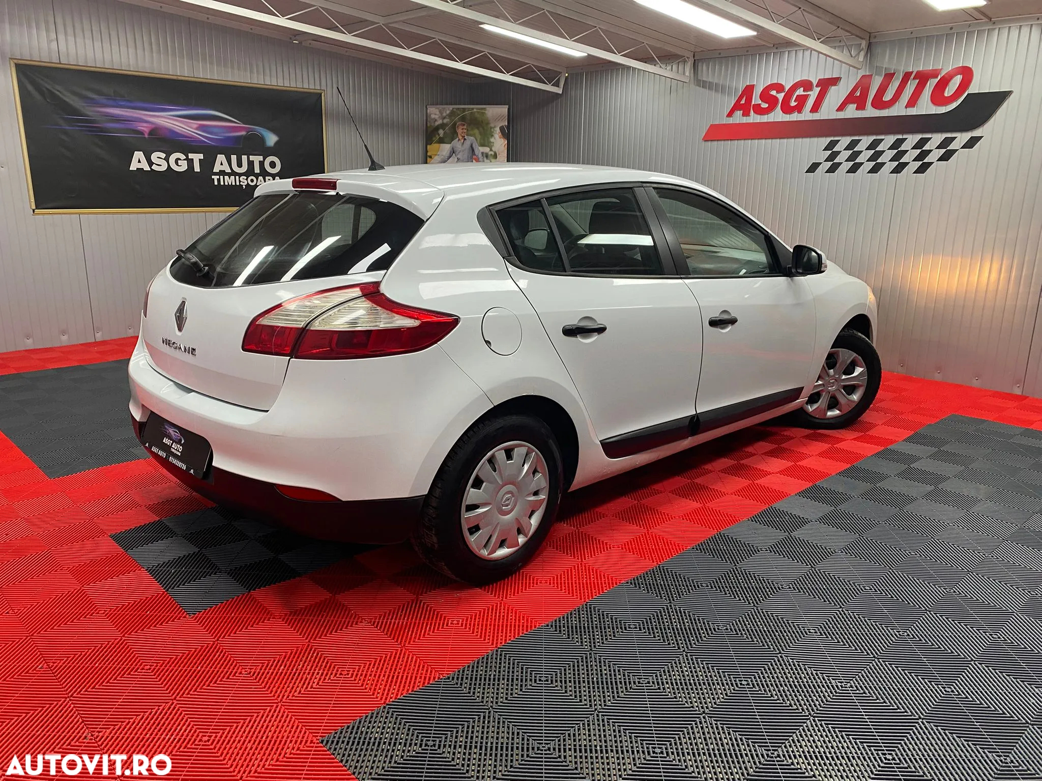 Renault Megane - 7