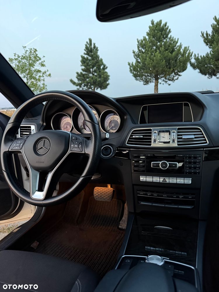 Mercedes-Benz Klasa E 200 7G-TRONIC - 17