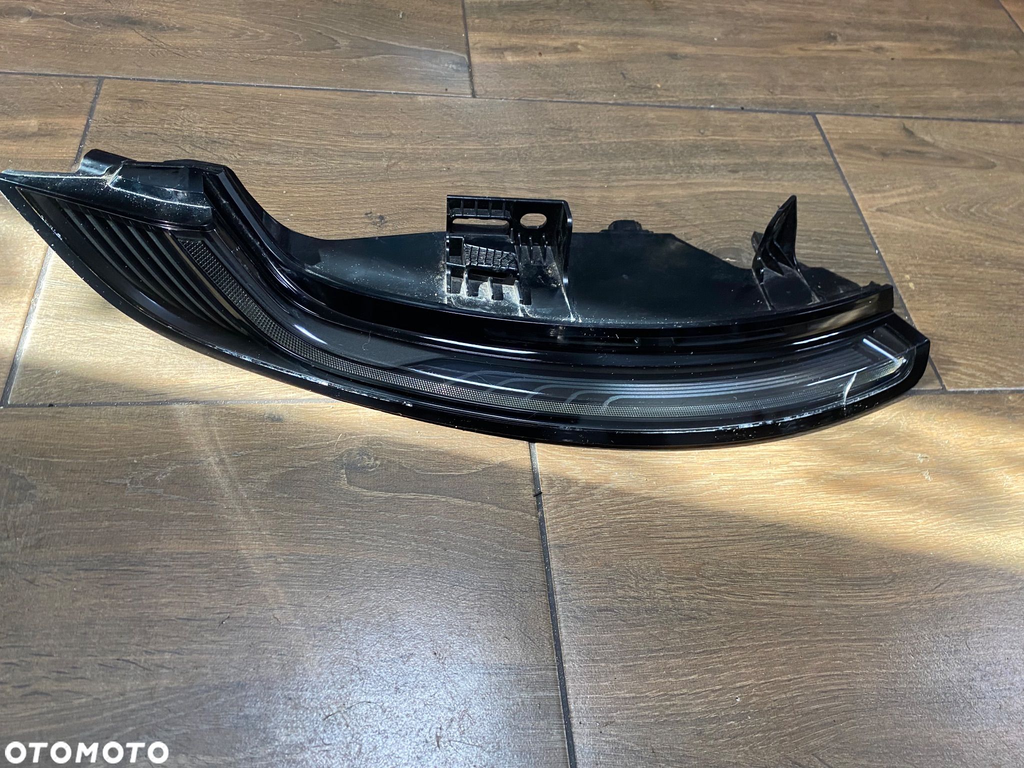 LAMPA PORSCHE 911 LED LEWA TYŁ 992 945 091E ORG - 1