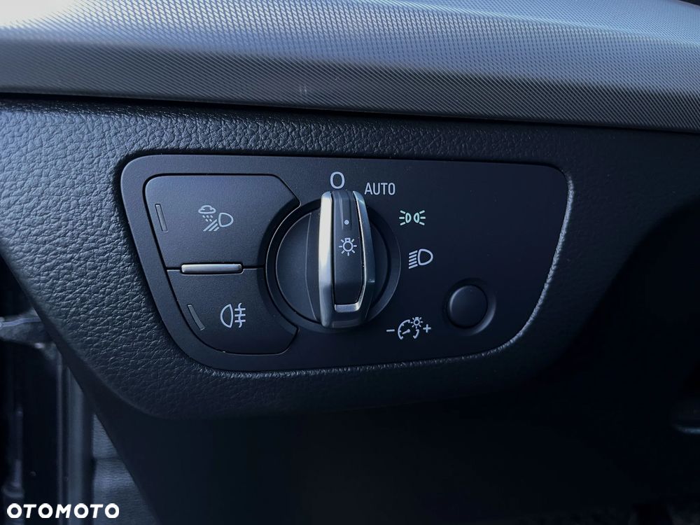 Audi Q5 40 TDI Quattro S tronic sport - 36