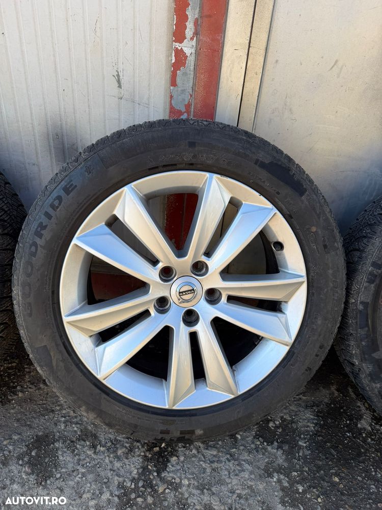 Set jante aliaj VOLVO V60, S60 an 2019-2024 cu cauciucuri allseason 225/50R17 dot 2024 ET40,5 ,5x108 - 3