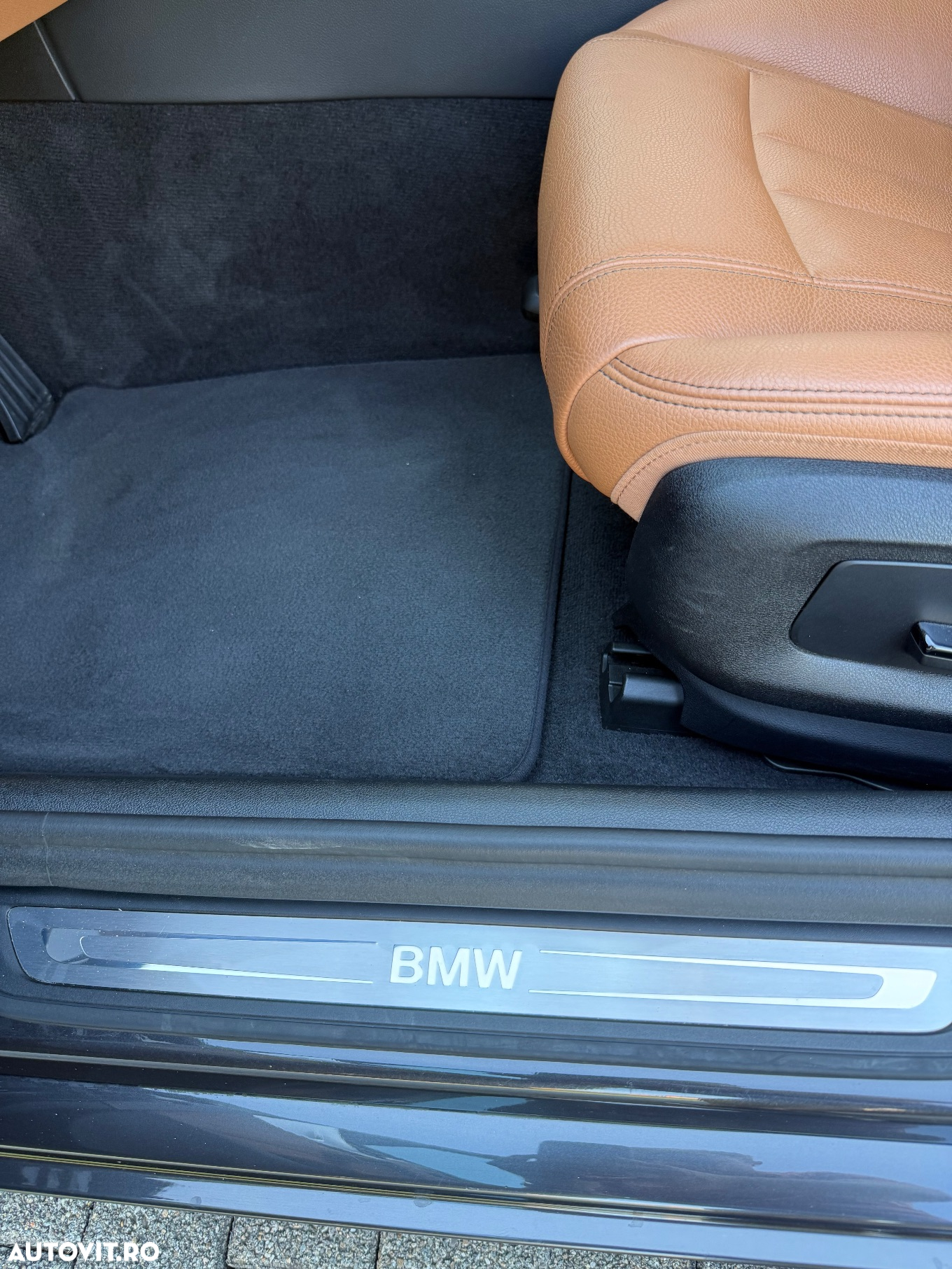 BMW Seria 5 520d Aut. Luxury Line - 10