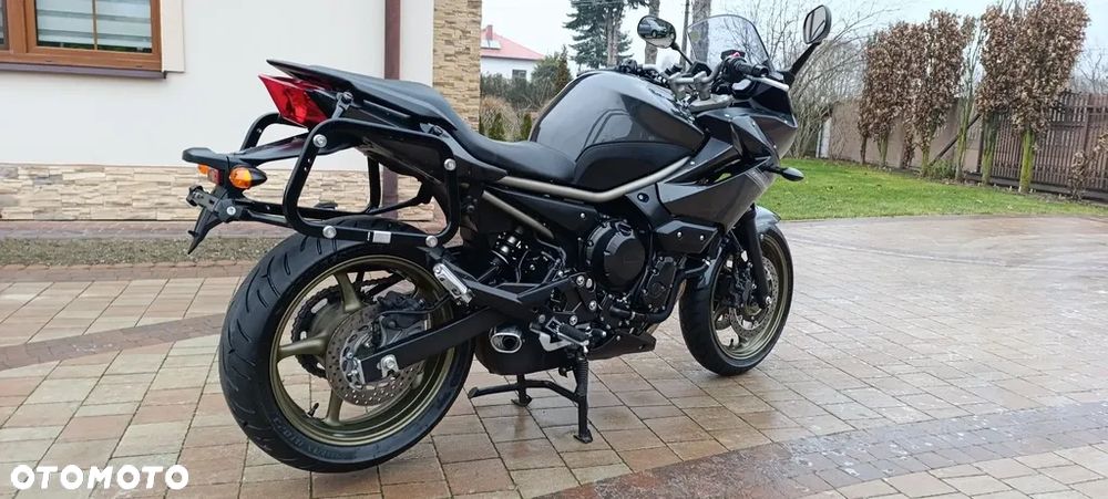 Yamaha XJ - 7