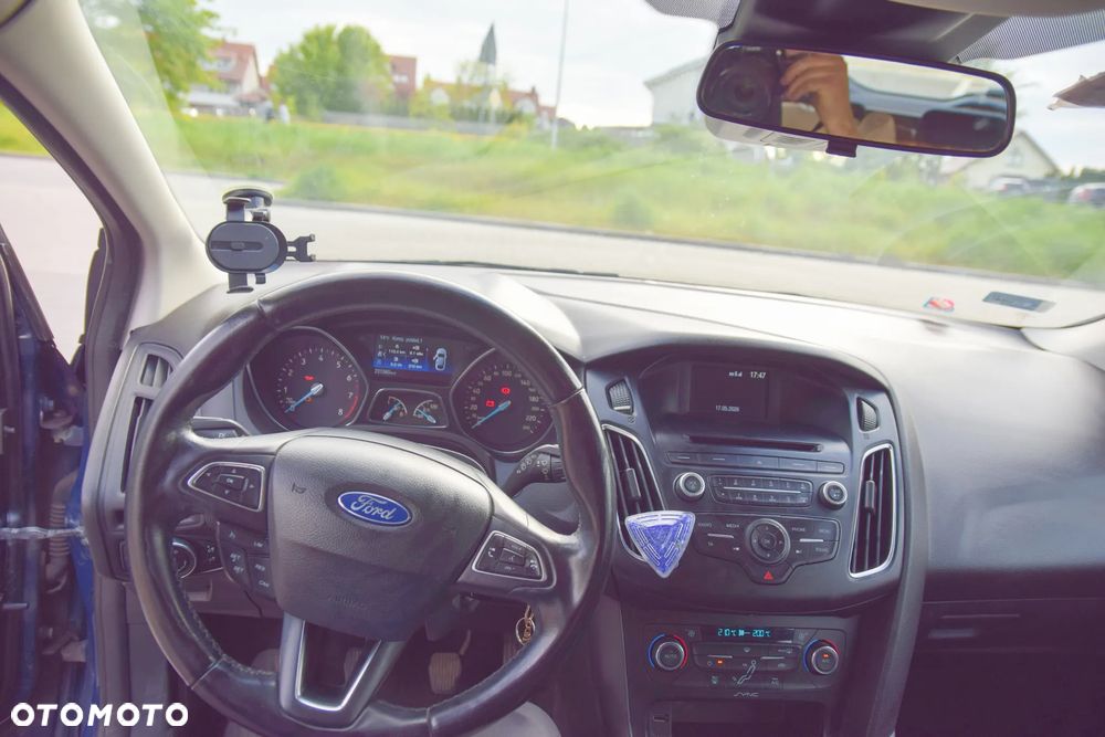 Ford Focus 1.5 EcoBoost Trend ASS - 23