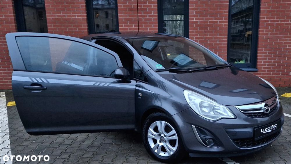 Opel Corsa 1.4 16V Satellite - 8