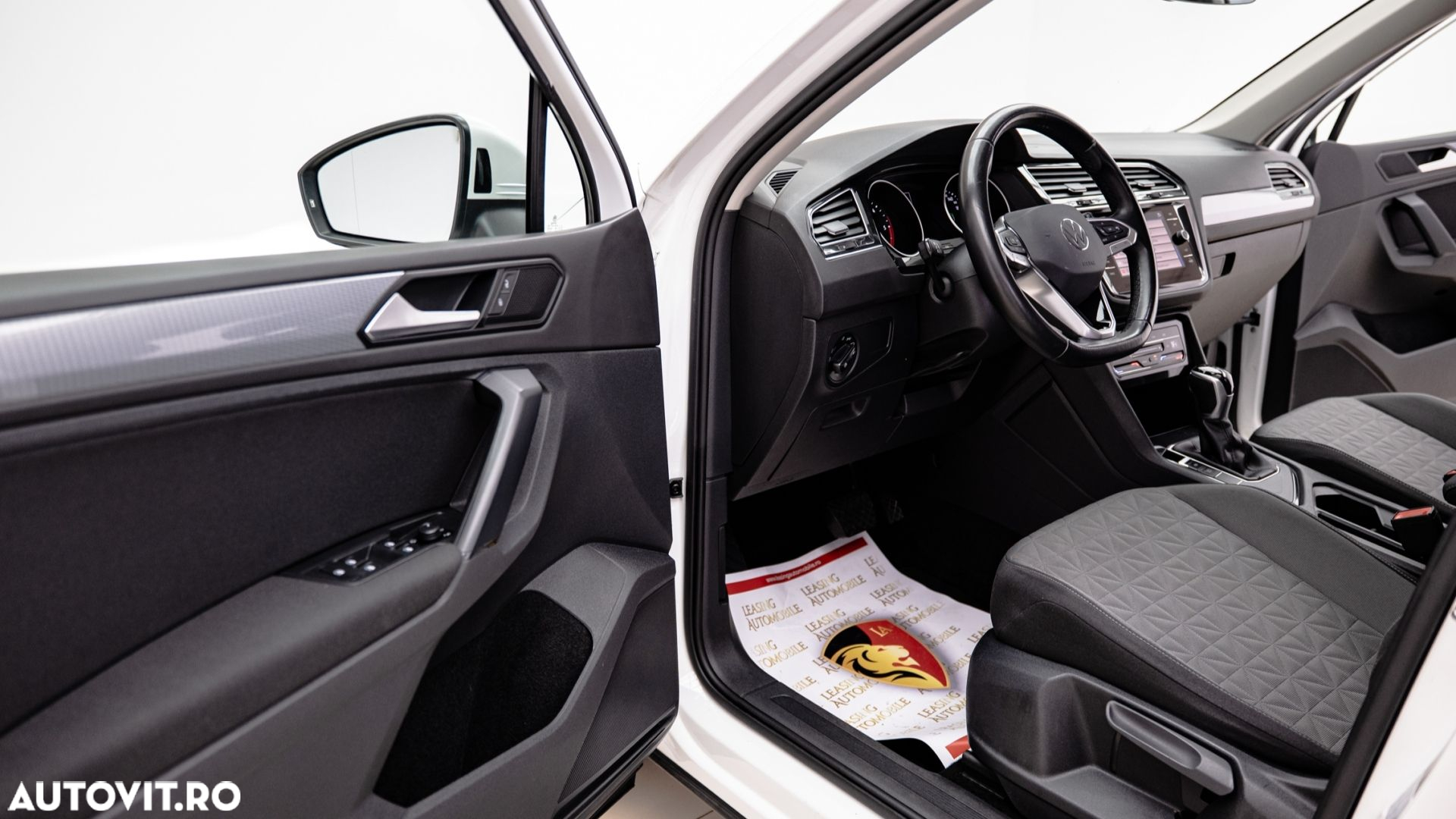 Volkswagen Tiguan 2.0 TDI DSG Life - 12