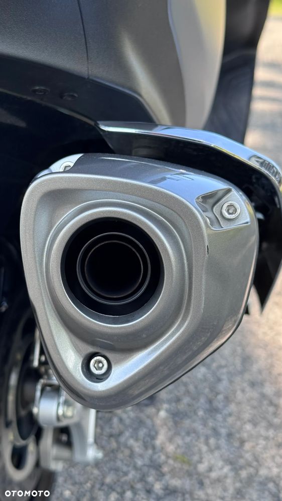 Suzuki Burgman - 25