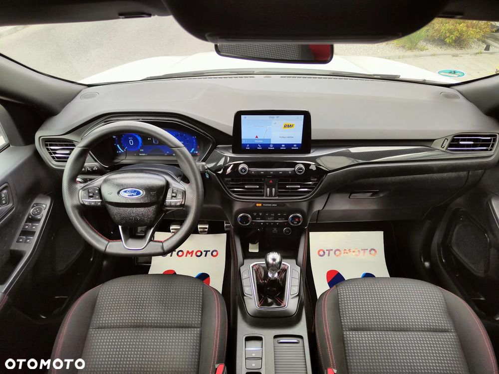 Ford Kuga 1.5 EcoBoost ST-LINE X - 16