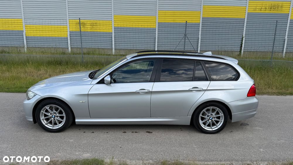 BMW Seria 3 320d DPF - 17