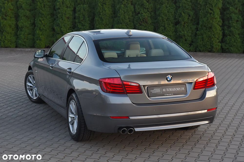 BMW Seria 5 520d - 10