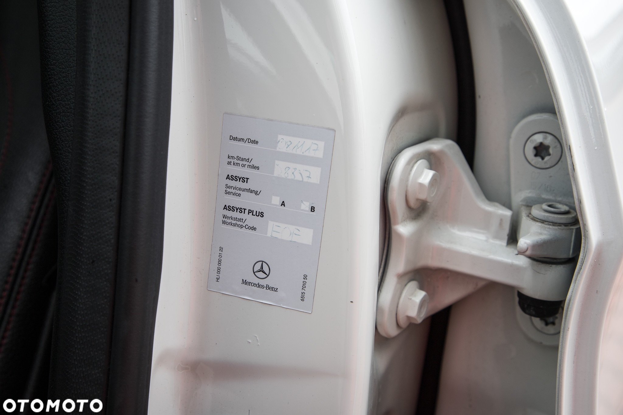 Mercedes-Benz GLA 200 7G-DCT AMG Line - 35