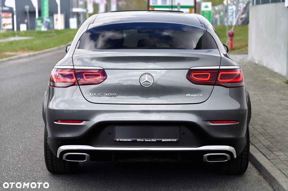 Mercedes-Benz GLC - 11