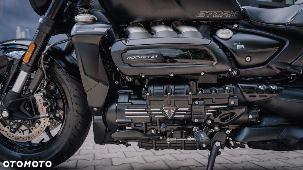 Triumph Rocket - 8