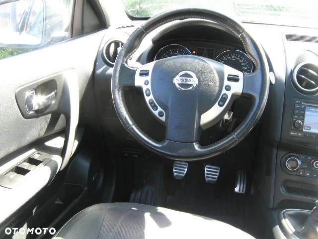 Nissan Qashqai+2 2.0 4x4 Visia - 18