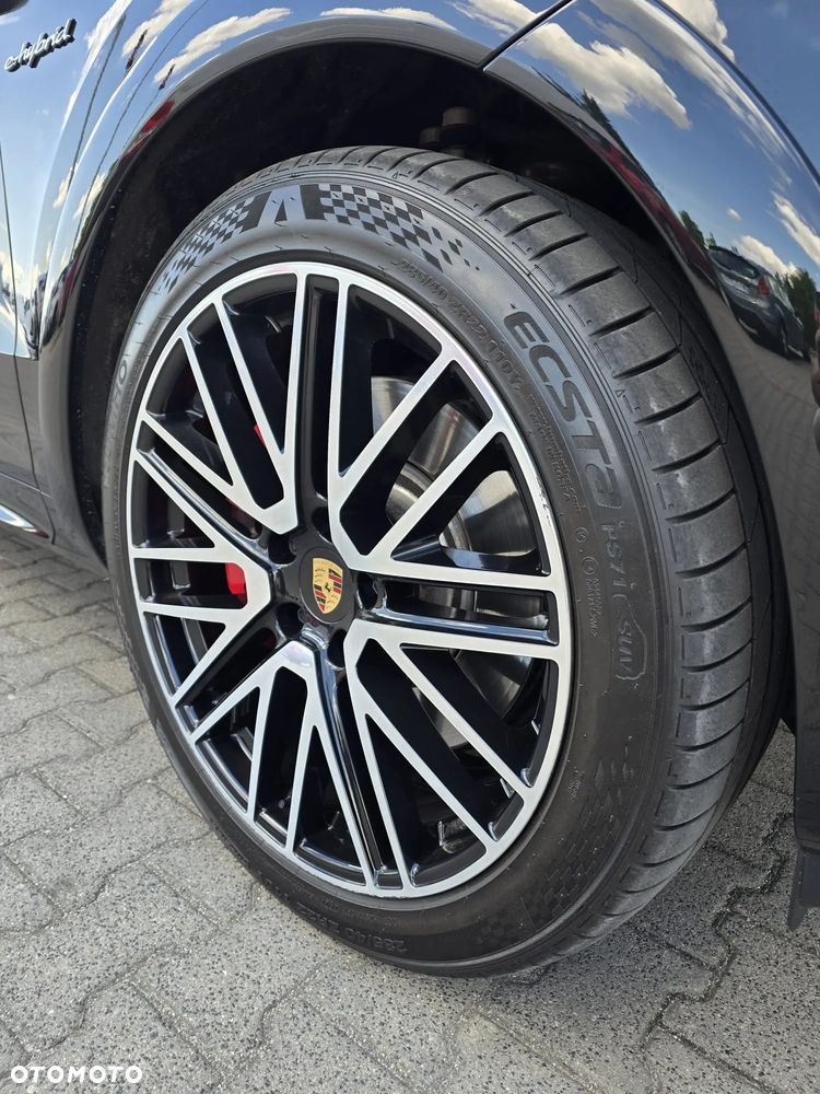 Porsche Cayenne S E-Hybrid PHEV - 8